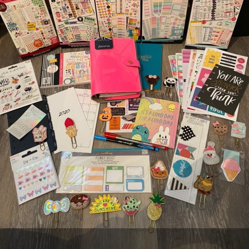 Fluro pink Filofax and stickers etc